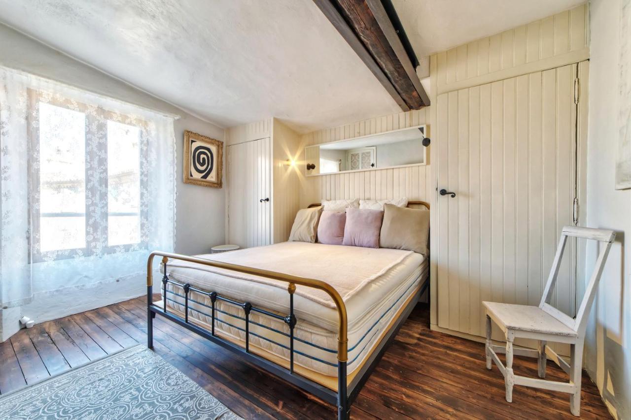 Townhouse Mougins In The Old Village, Fantastic View, Sea And Mountains Eksteriør bilde