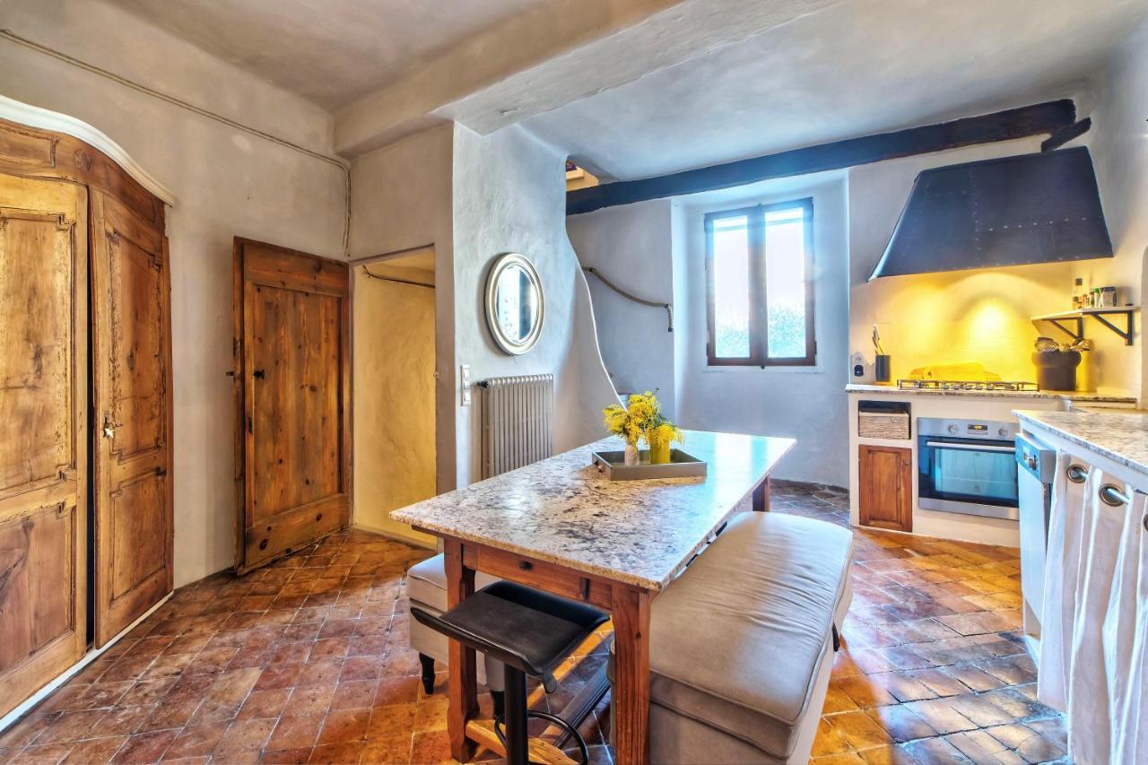 Townhouse Mougins In The Old Village, Fantastic View, Sea And Mountains Eksteriør bilde